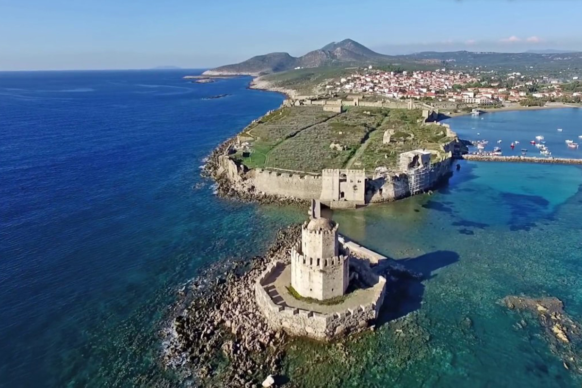 messinia-hotel-finikounta-methoni-city